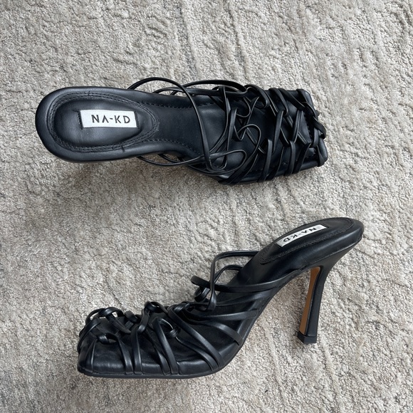 NAKD heels - Picture 4 of 4